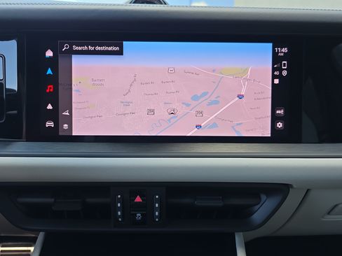 Certified 2025 Porsche Cayenne GTS AWD/4WD image 22