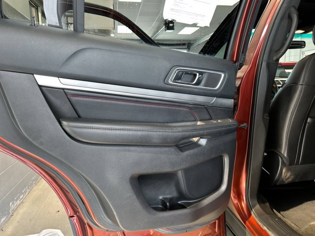 Used 2016 Ford Explorer Sport w/ Equipment Group 401A AWD/4WD image 23