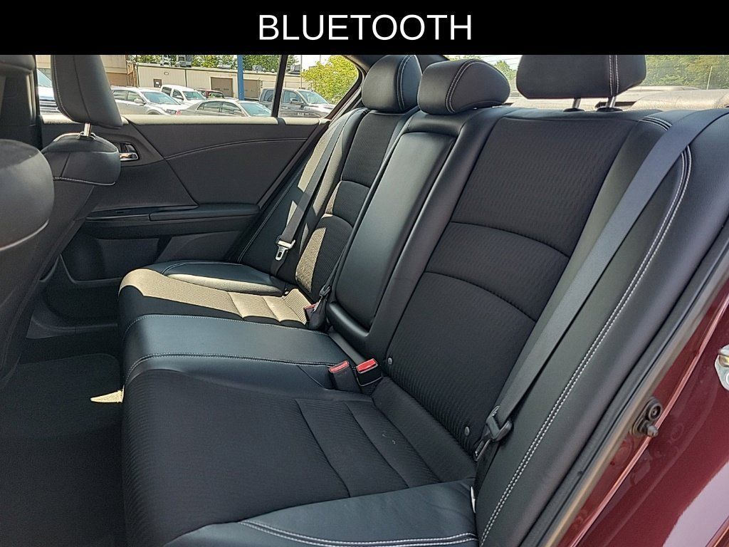 Used 2017 Honda Accord Sport image 11