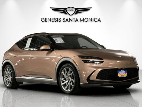 Used 2023 Genesis GV60 Advanced AWD/4WD image 2