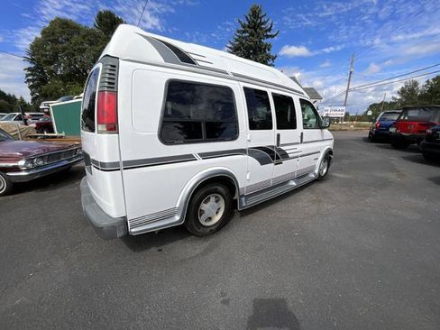 Used 1998 Chevrolet Express 1500 RWD image 3