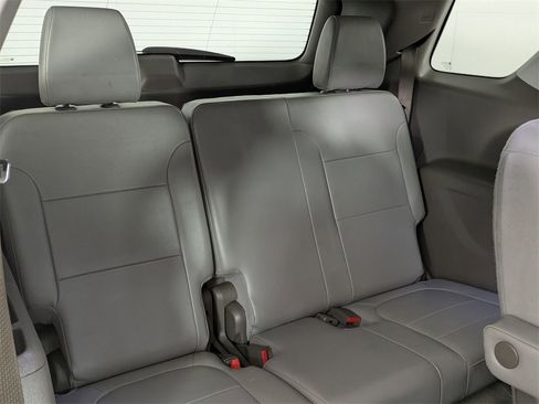 Used 2018 Chevrolet Traverse Premier image 33