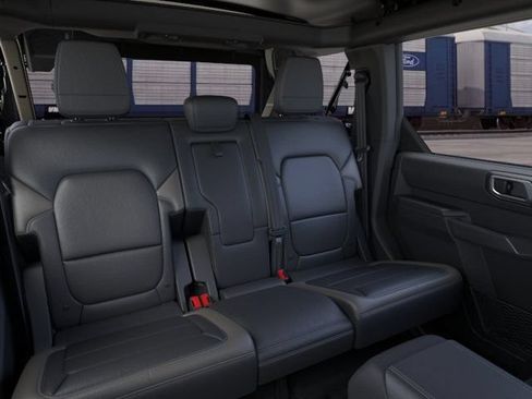 New 2026 Ford Bronco Outer Banks AWD/4WD image 11