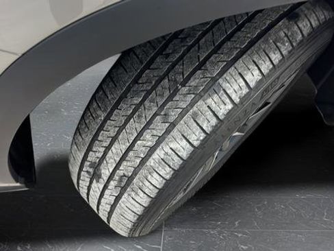 Used 2024 Lexus NX 350h AWD image 36