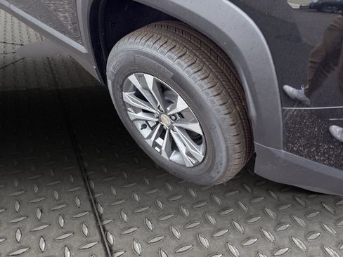 New 2026 Chevrolet Equinox LT image 23