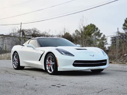 Used 2015 Chevrolet Corvette Stingray Coupe image 13