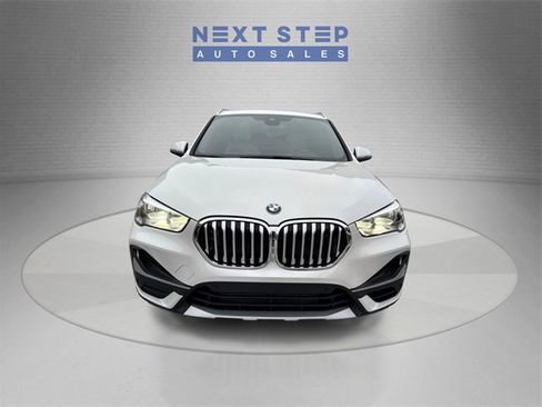 Used 2021 BMW X1 sDrive28i w/ Convenience Package image 2