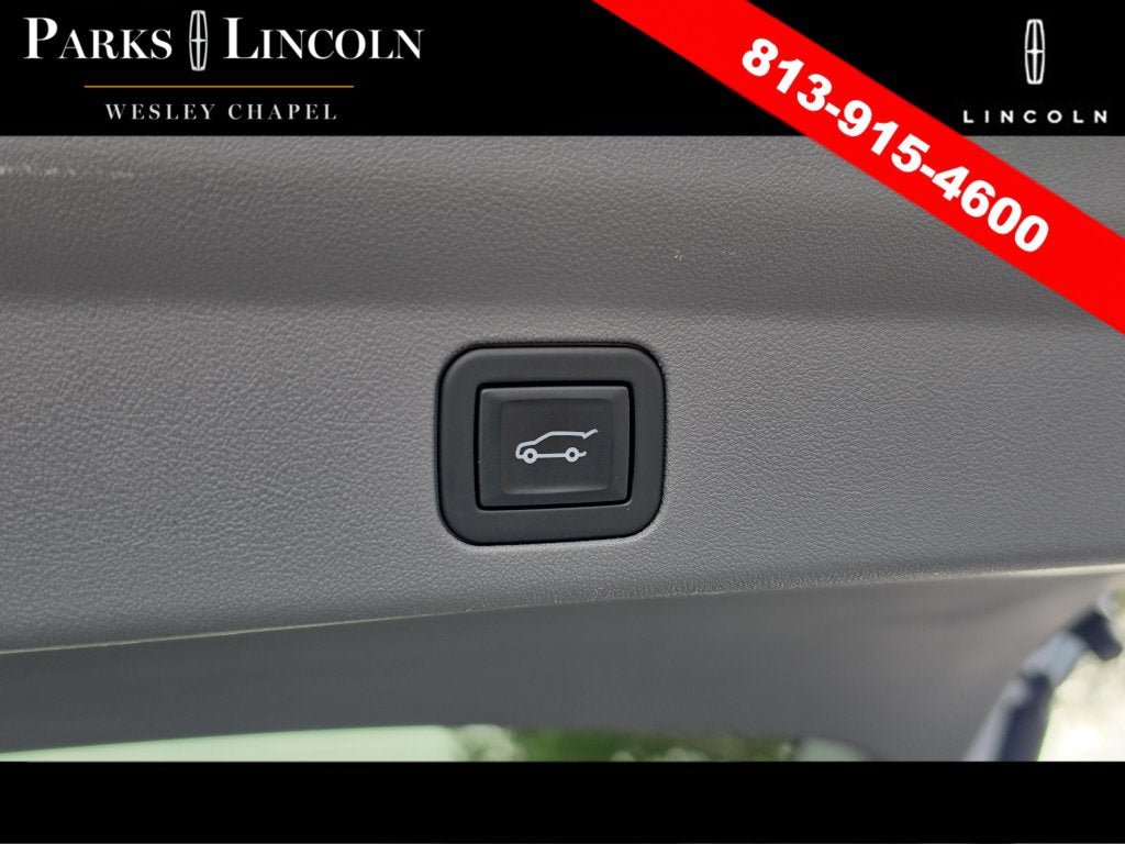 Used 2026 Cadillac Escalade IQ Sport 1 w/ LPO, ONYX Package AWD/4WD image 9