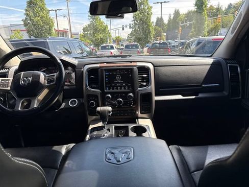 Used 2013 RAM 1500 Laramie w/ Convenience Group AWD/4WD image 11