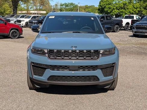 New 2026 Jeep Grand Cherokee Limited AWD/4WD image 8