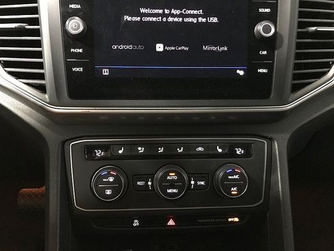 Used 2019 Volkswagen Atlas SE FWD image 27