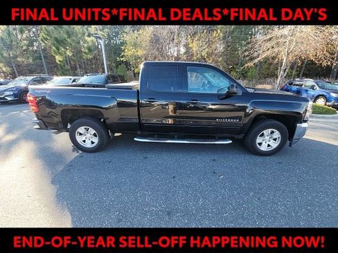Used 2016 Chevrolet Silverado 1500 LT w/ All Star Edition image 12