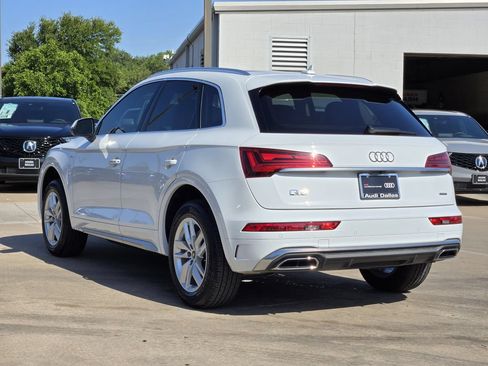 Certified 2023 Audi Q5 2.0T Premium w/ Convenience Package AWD/4WD image 11