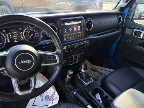 Used 2021 Jeep Gladiator Overland w/ Popular Equipment Package image 11
