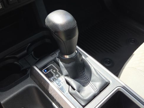 Used 2023 Toyota Tacoma SR5 image 23