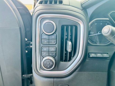 Used 2019 GMC Sierra 1500 Denali image 38