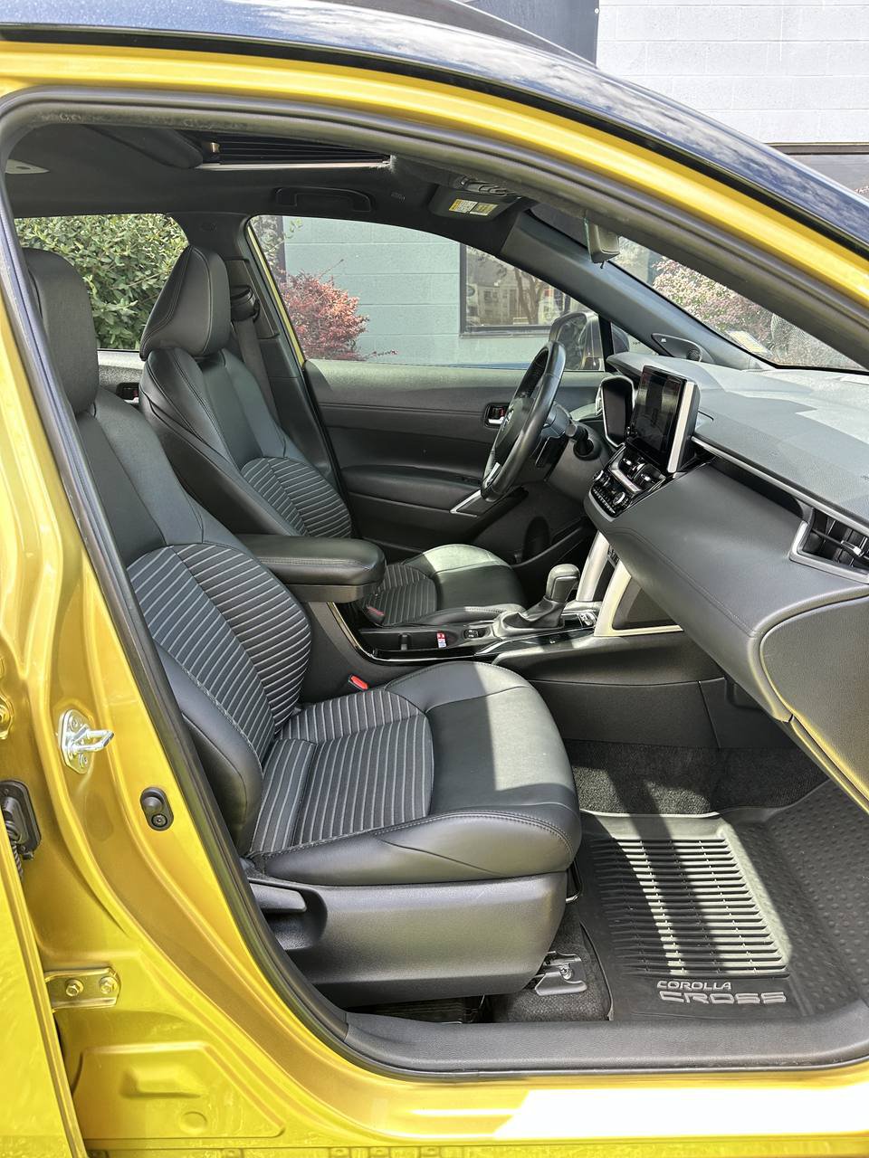 Used 2026 Toyota Corolla Cross AWD Hybrid w/ Convenience Package image 20