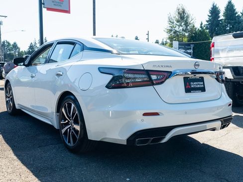 Used 2023 Nissan Maxima SV w/ Floor Mat Group image 4