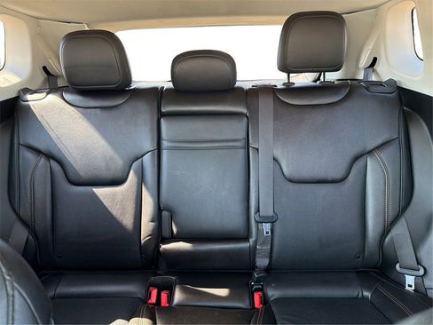 Used 2020 Jeep Compass Limited image 14