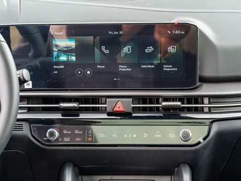 New 2026 Kia Sportage EX FWD image 20