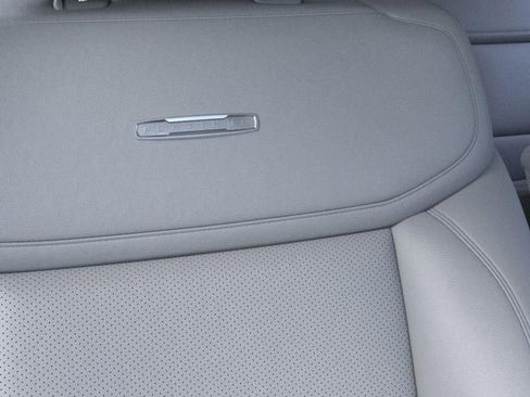 New 2026 Ford Expedition Platinum w/ Driver's Package image 16