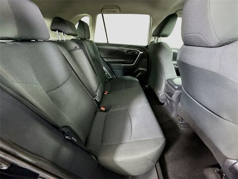 Certified 2020 Toyota RAV4 LE image 24