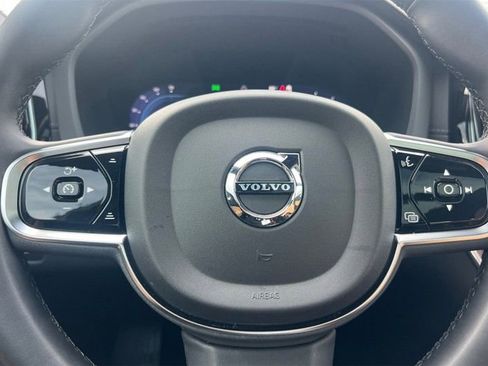 Certified 2024 Volvo XC60 T8 Ultimate w/ Protection Package Premier image 25