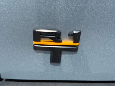 Used 2026 Rivian R1T Premium AWD/4WD image 10