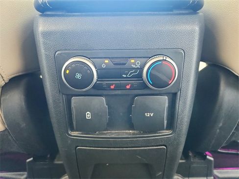Used 2022 Ford Explorer Limited image 42