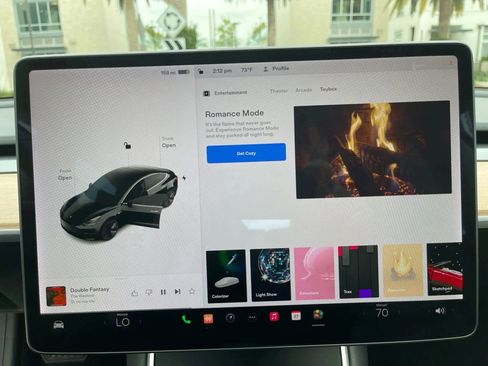 Used 2019 Tesla Model 3 Standard Range Plus image 23