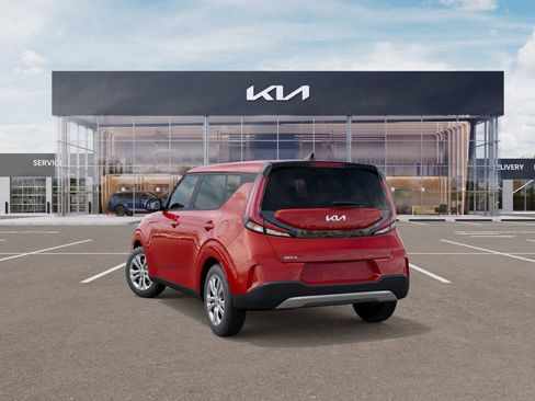 New 2025 Kia Soul LX image 4