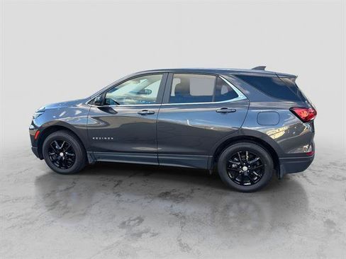 Used 2022 Chevrolet Equinox LT image 3