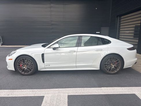Certified 2023 Porsche Panamera GTS AWD/4WD image 2