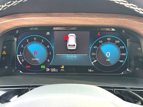 New 2026 Volkswagen Atlas SE FWD image 13