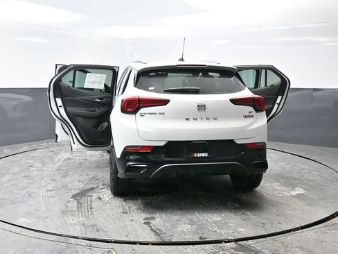 Used 2024 Buick Encore GX Sport Touring image 53