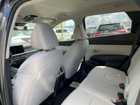 Certified 2025 Hyundai Tucson SEL AWD/4WD image 23