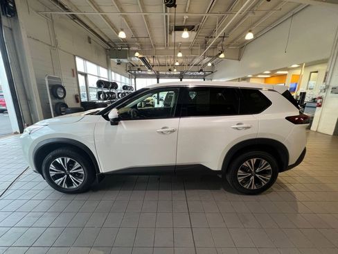 Used 2021 Nissan Rogue SV AWD/4WD image 7