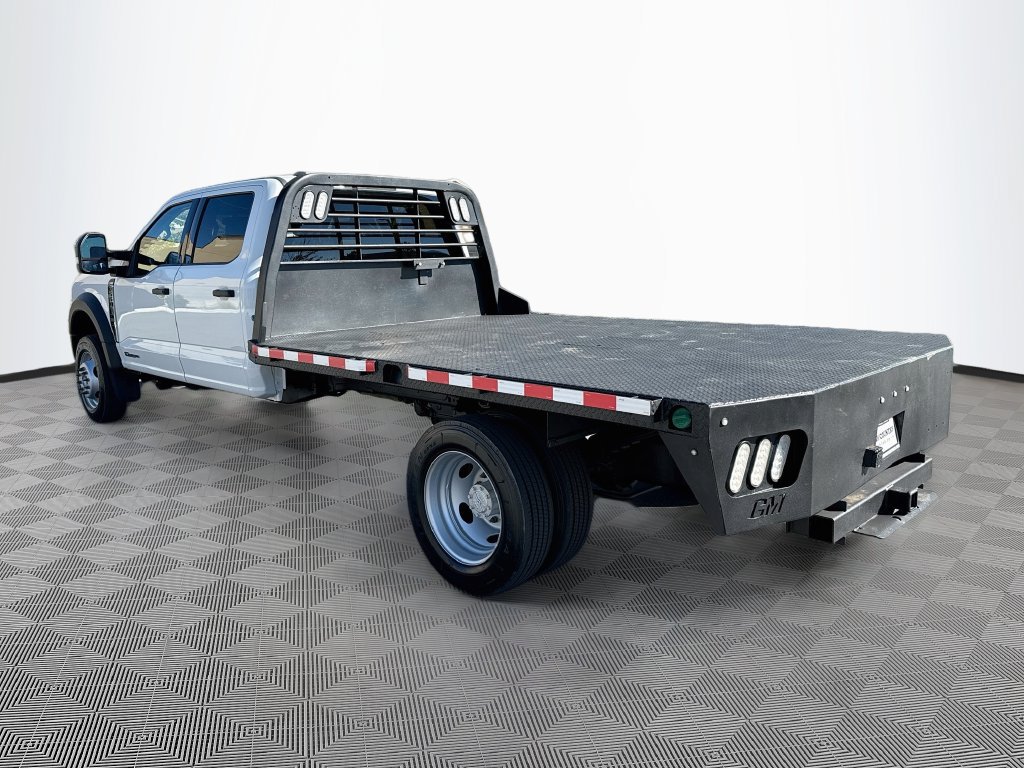 Used 2023 Ford F550 4x4 Crew Cab Super Duty w/ XLT Value Package image 4