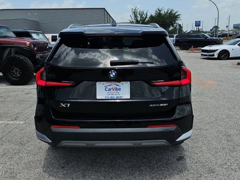 Used 2023 BMW X1 xDrive28i AWD/4WD image 6