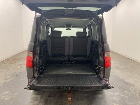 Used 2004 Honda Element EX image 23