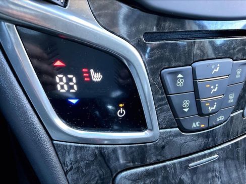 Used 2014 Buick LaCrosse Leather w/ Driver Confidence Package image 34