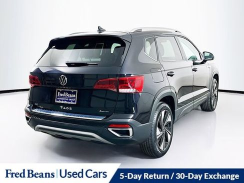 Used 2023 Volkswagen Taos SE AWD/4WD image 7