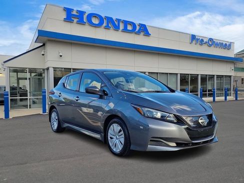 Used 2023 Nissan Leaf S image 3