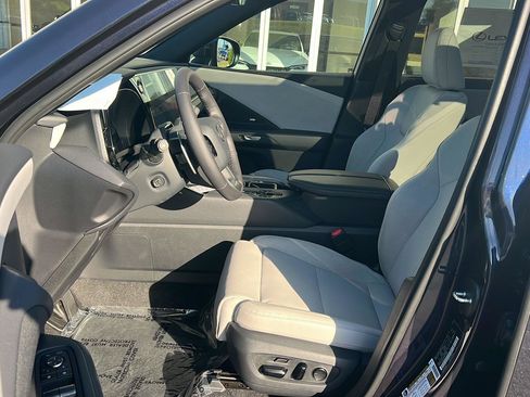 New 2026 Lexus TX 350 AWD image 10