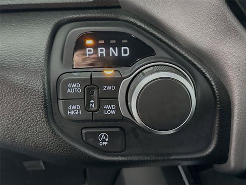 Used 2025 RAM 1500 Big Horn AWD/4WD image 15