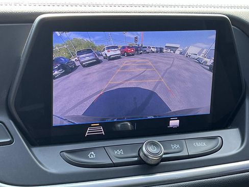 Used 2019 Chevrolet Blazer LT AWD/4WD image 34