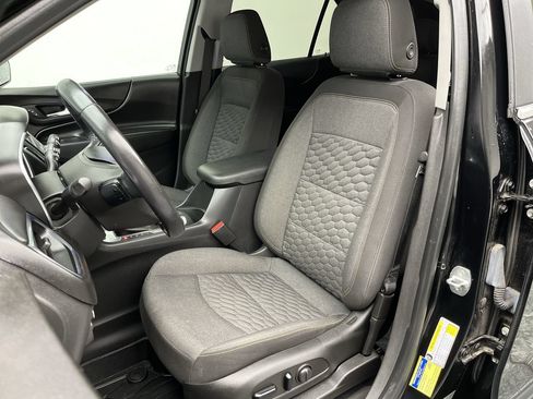 Used 2021 Chevrolet Equinox LT AWD/4WD image 8