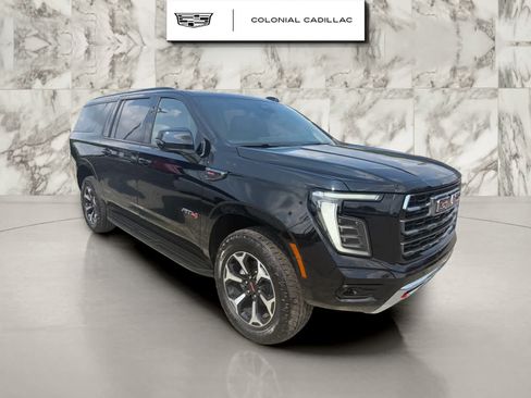 Used 2026 GMC Yukon XL AT4 AWD/4WD image 7