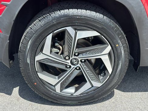 Certified 2023 Hyundai Tucson Limited AWD/4WD image 9