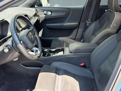 Used 2023 Volvo C40 P8 Recharge Plus AWD/4WD image 5